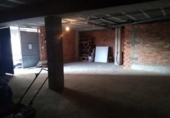 160m² commercial premises for sale in Pontevedra, photo