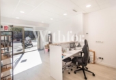 119m² commercial premises for sale in Barcelona, in the area of the Ancient Left of the Eixample, Carrer del Comte Borrell photo