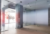 135m² locaux commerciaux pour vente à Bilbao, dans le quartier de Uribarri, maurice ravel etorbidea, 48007 photo