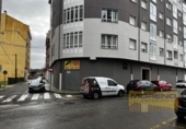 380m² locaux commerciaux pour vente à Sarria, photo