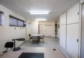 38m² commercial premises for sale in Madrid, in the area of Peñagrande, Calle de Santiago de Compostela photo