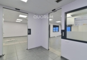 1375m² entrepôt industriel pour vente à Derio, Calle de Ugaldeguren photo