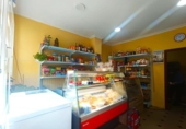 Local comercial en venta con 26m² en Sevilla, en la zona de Doctor Barraquer-Grupo Renfe-Policlínico, Avenida Sánchez Pizjuan foto