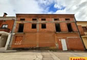 Edificio en venta con 1114m² en Portillo, Calle Valverdes foto