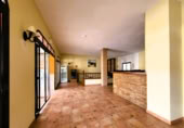 550m² bâtiment pour vente à Benahavís, Avd. de Andalucía photo