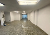 Gimnasio en venta con 691m² en Santa Coloma de Gramenet foto