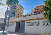 Local comercial en alquiler con 800m² en Torremolinos foto