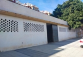 Local comercial en alquiler con 800m² en Torremolinos foto