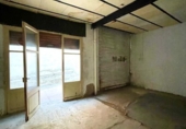 Edificio en venta con 886m² en Vilafranca del Penedès foto