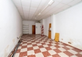 195m² cafeteria for sale in Maracena, photo