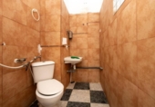 195m² cafeteria for sale in Maracena, photo