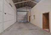 Nave Industrial en venta con 700m² en Badajoz, Avenida Jerónimo de Valencia foto