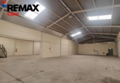 Nave Industrial en venta con 700m² en Badajoz, Avenida Jerónimo de Valencia foto
