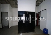 250m² commercial premises for rent in Barcelona, in the area of Sant Martí de Provençals, Carrer de Fluvià photo