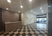 64m² commercial premises for sale in Valladolid, in the area of The Rondilla photo