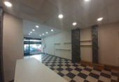 64m² commercial premises for sale in Valladolid, in the area of The Rondilla photo