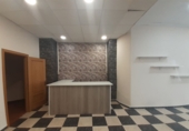64m² commercial premises for sale in Valladolid, in the area of The Rondilla photo
