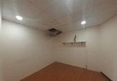 64m² commercial premises for sale in Valladolid, in the area of The Rondilla photo