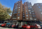 64m² commercial premises for sale in Valladolid, in the area of The Rondilla photo