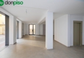 260m² bâtiment pour vente à Grenade, dans le quartier de San Matías, Calle San Matías photo