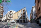 260m² bâtiment pour vente à Grenade, dans le quartier de San Matías, Calle San Matías photo