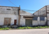 329m² warehouse industrial for sale in Lucena, photo