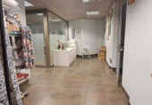 251m² offices for sale in Azuqueca de Henares, photo