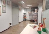 251m² offices for sale in Azuqueca de Henares, photo
