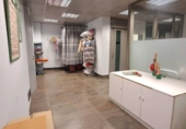 251m² offices for sale in Azuqueca de Henares, photo