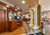 486m² restaurant for sale in Gijón, Calle de la Forja photo