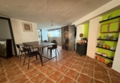 Local comercial en venta con 85m² en Torrevieja, Paseo Marítimo Juan Aparicio foto