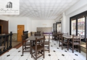 195m² cafétéria pour vente à Maracena, Calle Ramón y Cajal photo