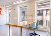 174m² bureau pour vente à Reus, dans le quartier de Mercat Central, Carrer Selva del Camp photo