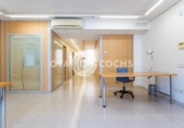 174m² bureau pour vente à Reus, dans le quartier de Mercat Central, Carrer Selva del Camp photo