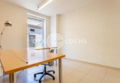 174m² bureau pour vente à Reus, dans le quartier de Mercat Central, Carrer Selva del Camp photo
