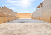 205m² building for sale in Rociana del Condado, Calle Poeta Rafael Alberti photo