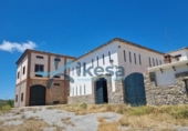 618m² warehouse industrial for sale in Torvizcón, Calle Moret photo