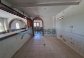 618m² warehouse industrial for sale in Torvizcón, Calle Moret photo