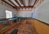618m² warehouse industrial for sale in Torvizcón, Calle Moret photo