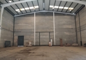 Nave Industrial en alquiler con 1900m² en Dos Hermanas foto