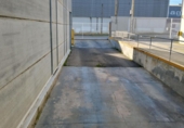Nave Industrial en alquiler con 1900m² en Dos Hermanas foto