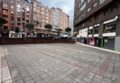 85m² locaux commerciaux pour location à Oviède, dans le quartier de Pumarín photo