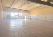 Nave Industrial en alquiler con 511m² en Marbella foto