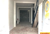 124m² commercial premises for sale in Santander photo
