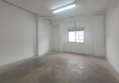 221m² commercial premises for sale in Valencia, in the area of Benicalap, Calle de San Roque photo