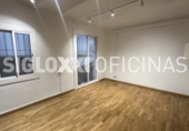 Oficines
en lloguer
amb 100m² a Barcelona, a la zona de la Dreta de l'Eixample, Carrer de la Diputació foto
