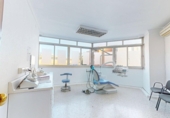 Oficina en alquiler con 150m² en Dos Hermanas, en la zona de Montequinto foto