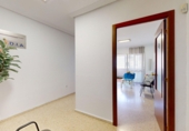 Oficina en alquiler con 150m² en Dos Hermanas, en la zona de Montequinto foto