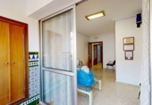 Oficina en alquiler con 150m² en Dos Hermanas, en la zona de Montequinto foto