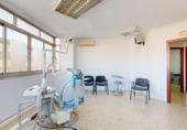 Oficina en alquiler con 150m² en Dos Hermanas, en la zona de Montequinto foto